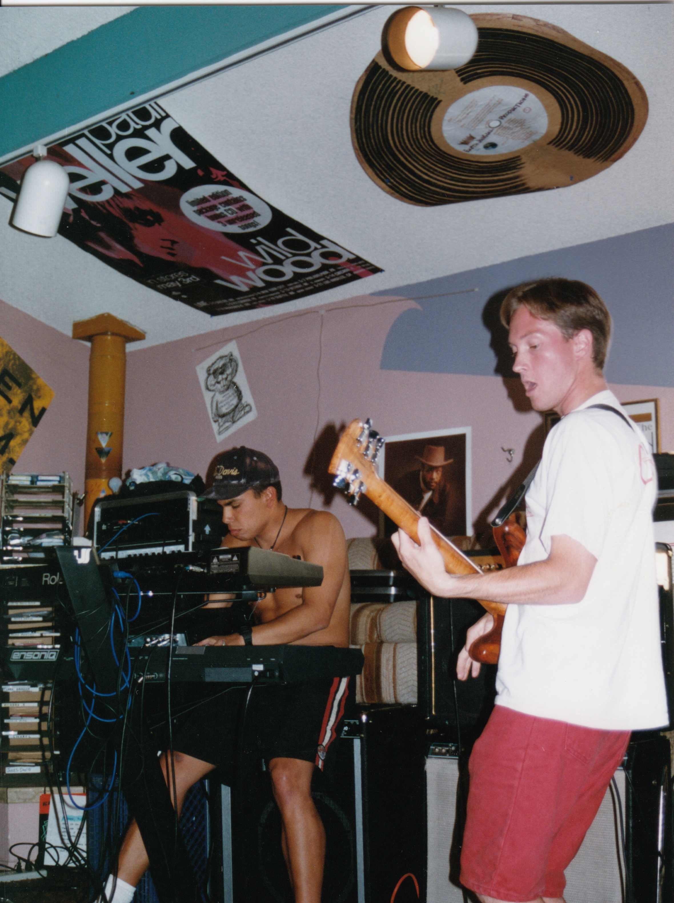 Photo: KOTR - Dan Est - Uncle Shinbone archive media